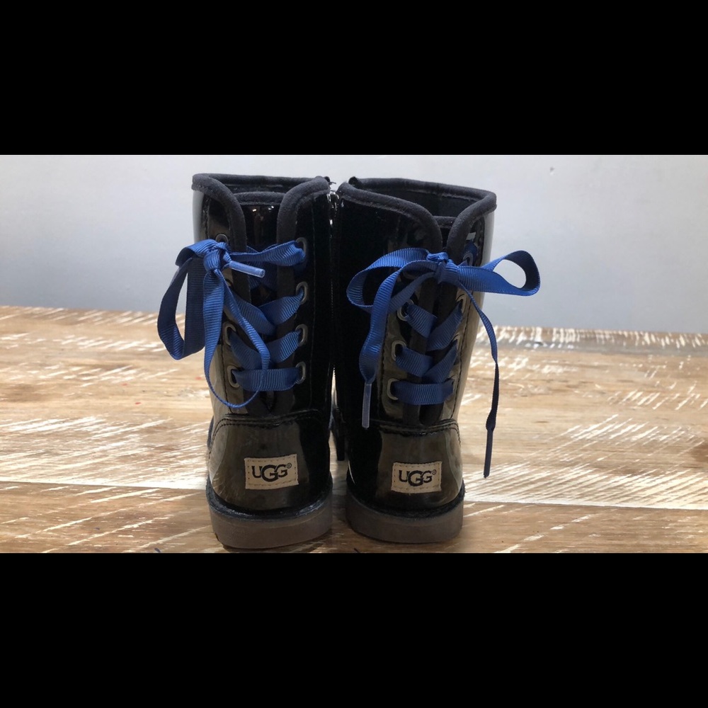 UGG rain boots with bow detail
